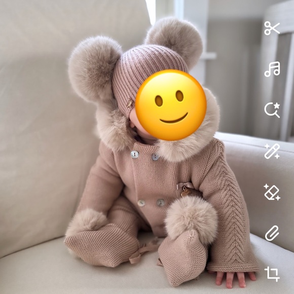 Mi Loves Angora Baby Hat & Pram Suit with Hood - Picture 2 of 3